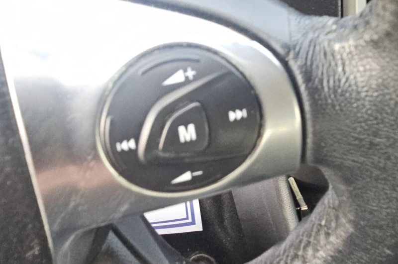 Ford Focus 1.6D.2012г.Отличен, снимка 12 - Автомобили и джипове - 51463567