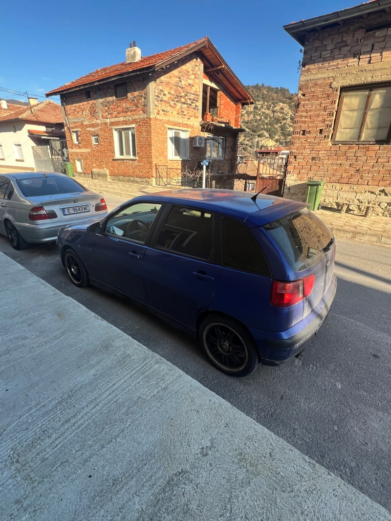 Seat Ibiza, снимка 5 - Автомобили и джипове - 52952013