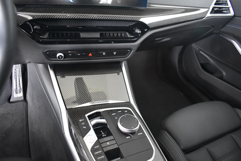 BMW 320 xDrive Touring, снимка 9 - Автомобили и джипове - 53031325