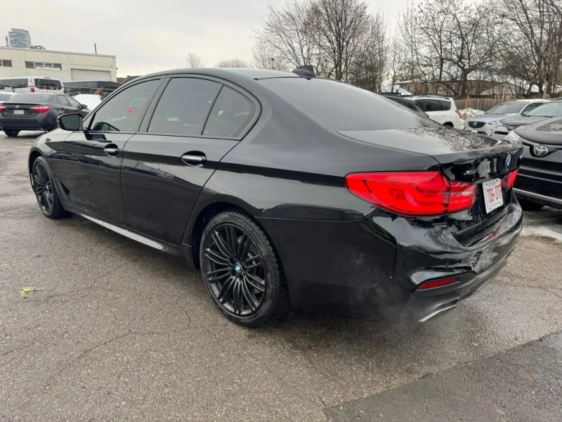 BMW 530 2018 XDRIVE30I * БЕЗ ПЪРВОНАЧАЛНА ВНОСКА* , снимка 6 - Автомобили и джипове - 53042583