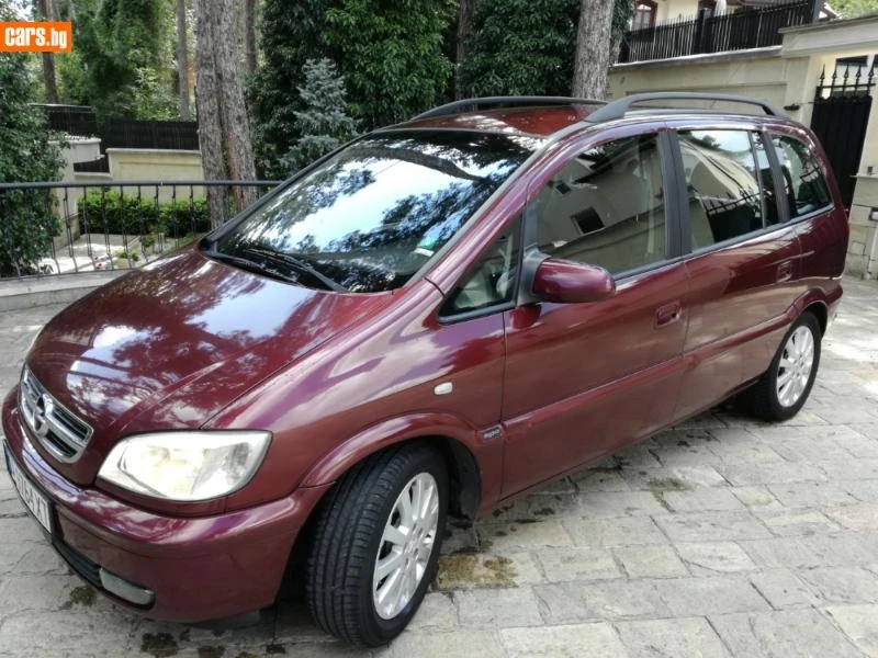 Opel Zafira 1, 8, снимка 2 - Автомобили и джипове - 47339914