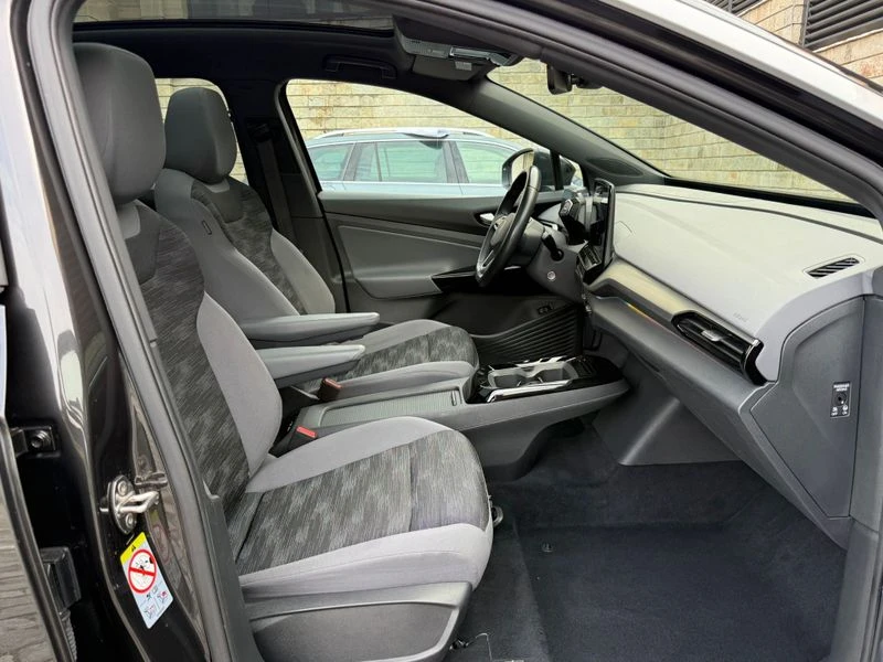 VW ID.4 Pro_Performance 82kWh IQ.Light Matrix LED Панорама, снимка 10 - Автомобили и джипове - 54359035