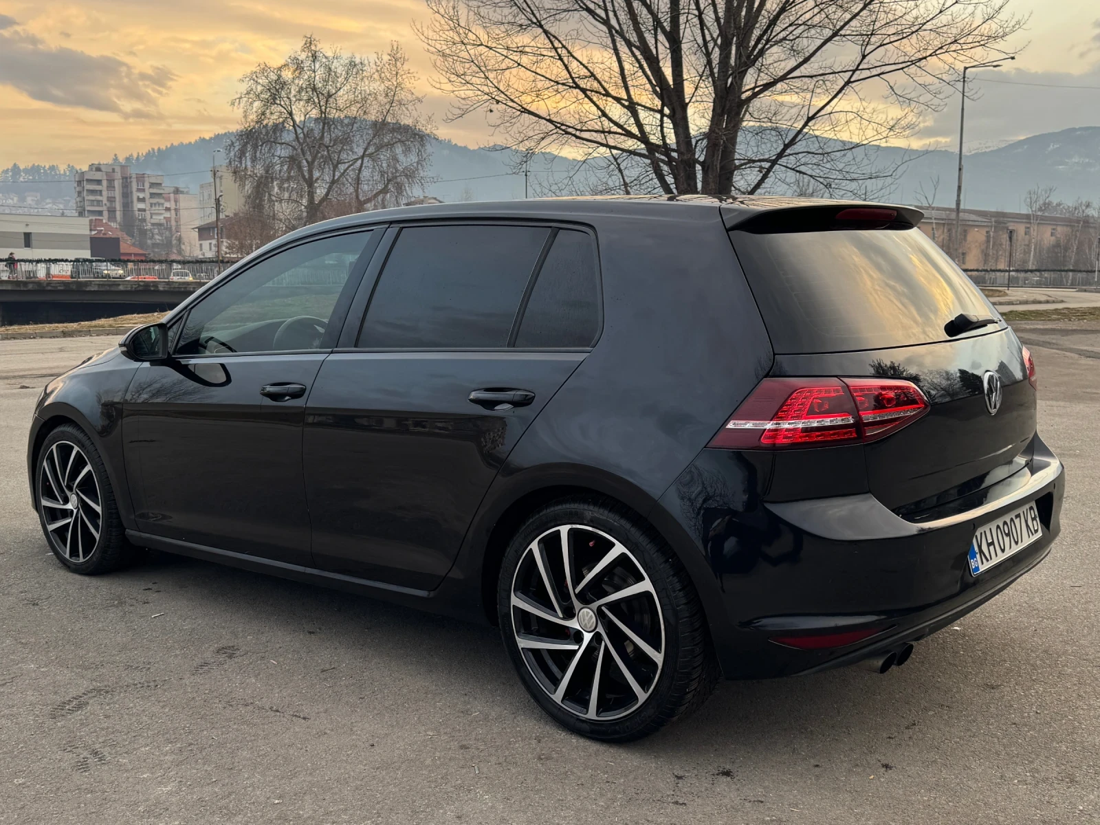VW Golf  - изображение 2
