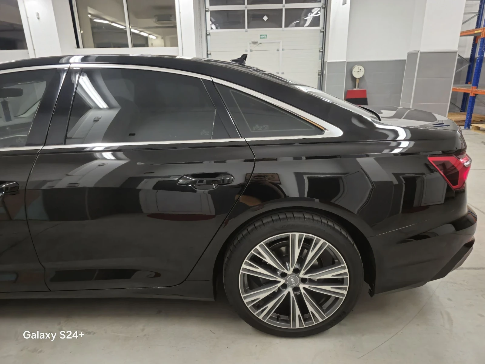 Audi A6 S line - изображение 9