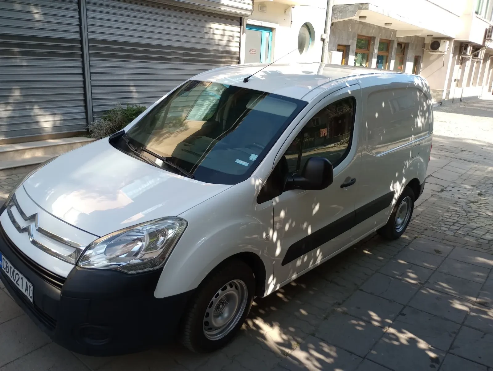 Citroen Berlingo 1.6HDI/90k. - изображение 8