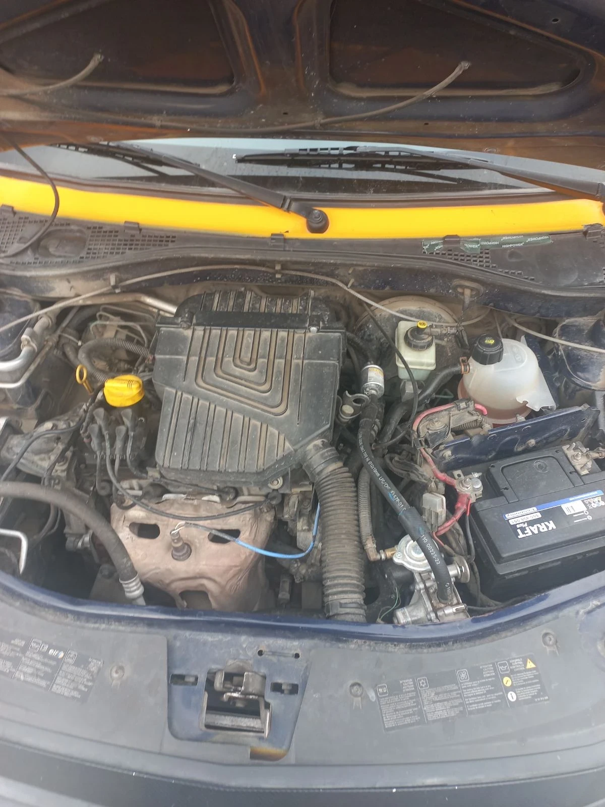 Dacia Logan, снимка 7 - Автомобили и джипове - 53727045