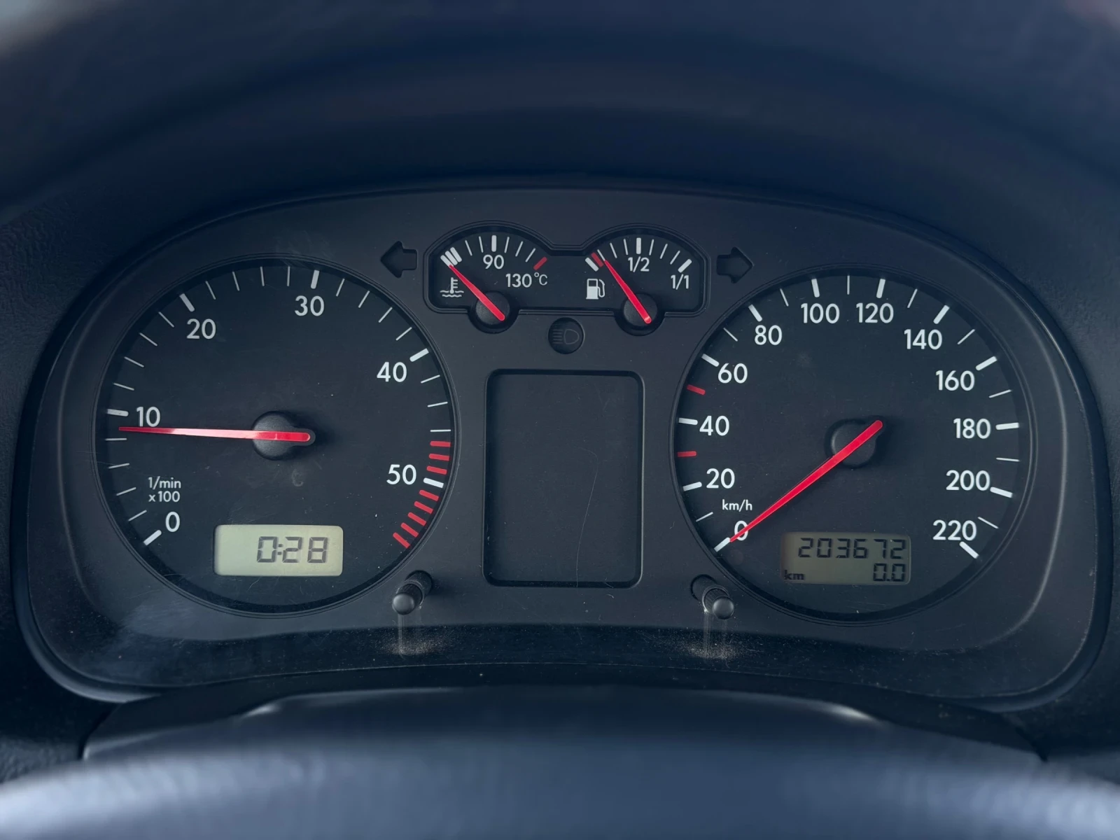 VW Golf 1.9TDI 90кс КЛИМАТИК , снимка 17 - Автомобили и джипове - 53830677