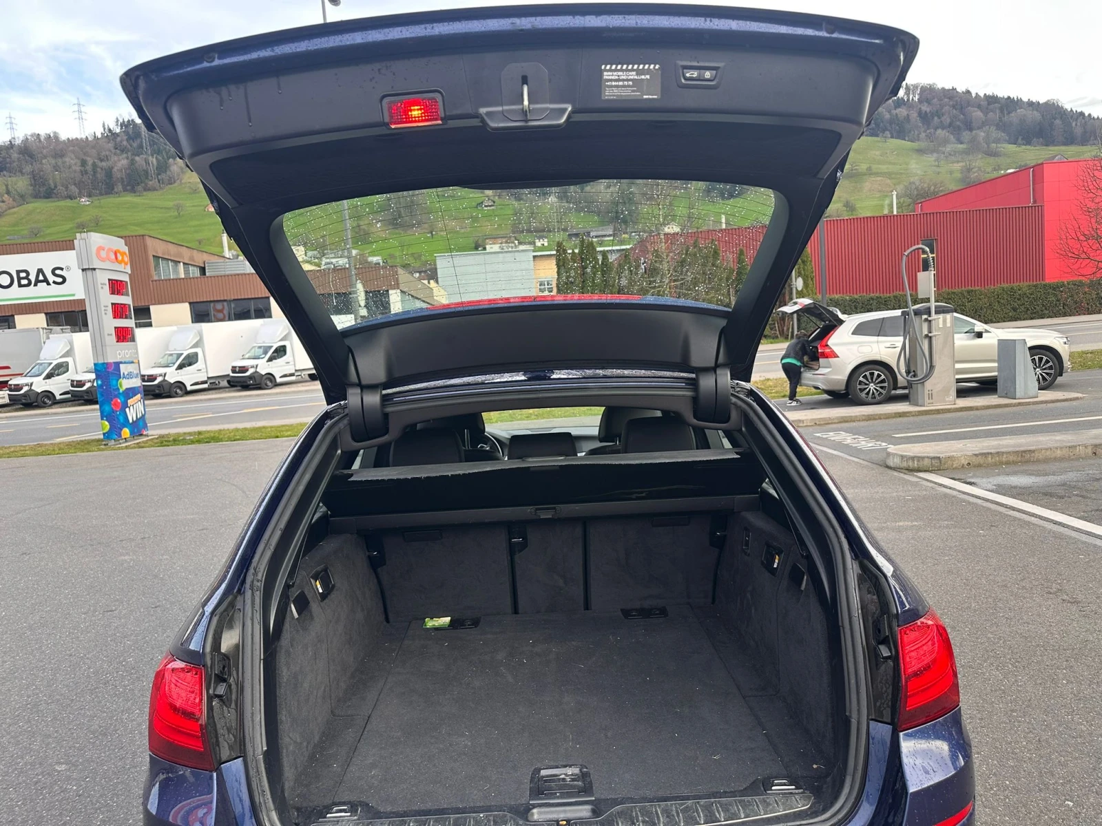 BMW 530 3.0ХД Швейцария, снимка 5 - Автомобили и джипове - 53849852