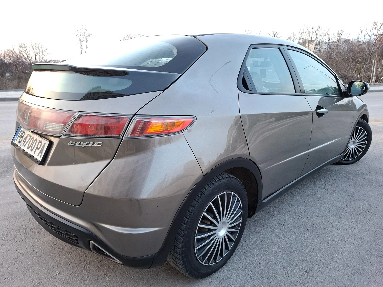 Honda Civic 2.2 Diesel 6ск, снимка 3 - Автомобили и джипове - 53931715