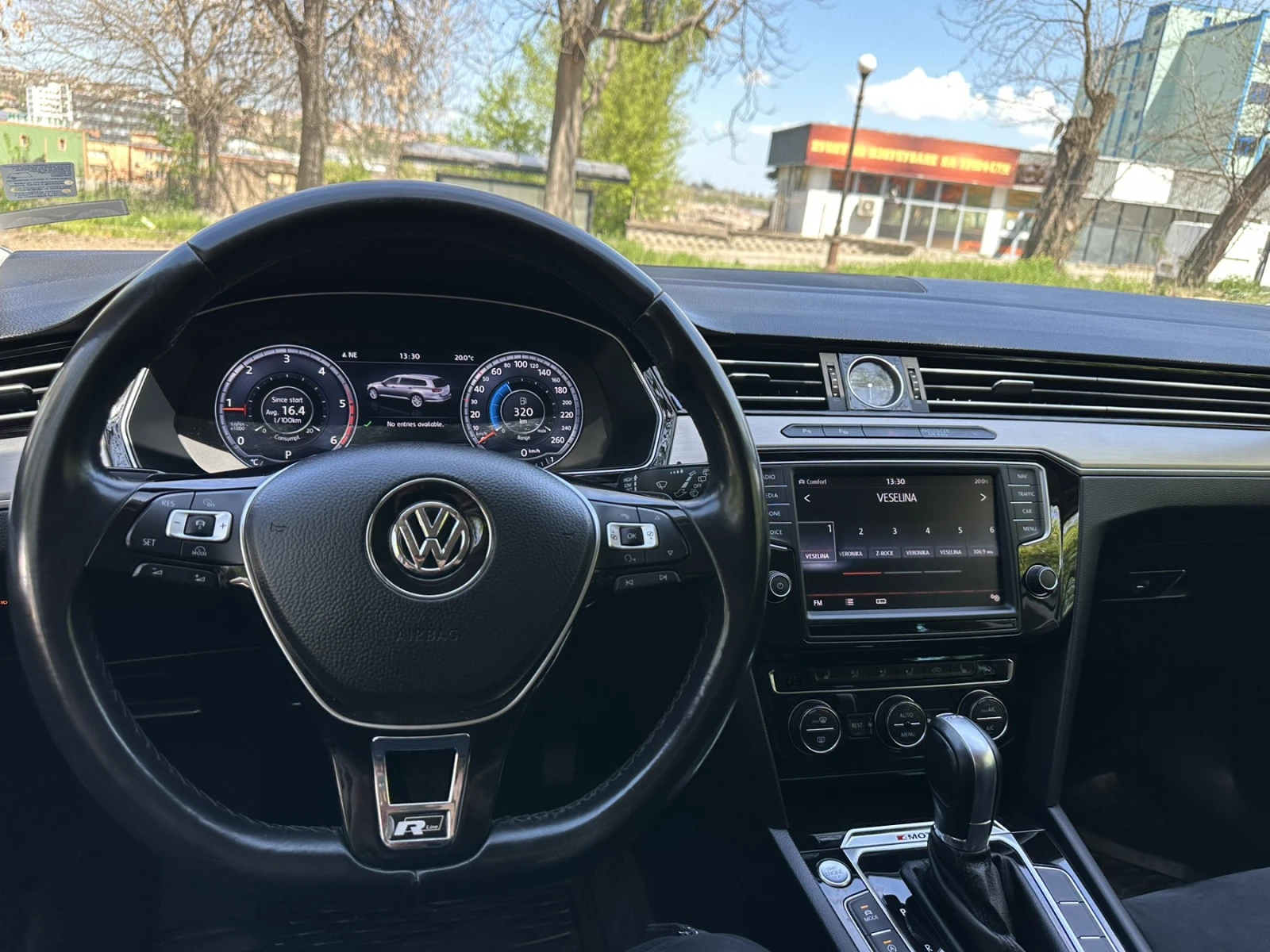 VW Passat 2.0, снимка 12 - Автомобили и джипове - 54032132