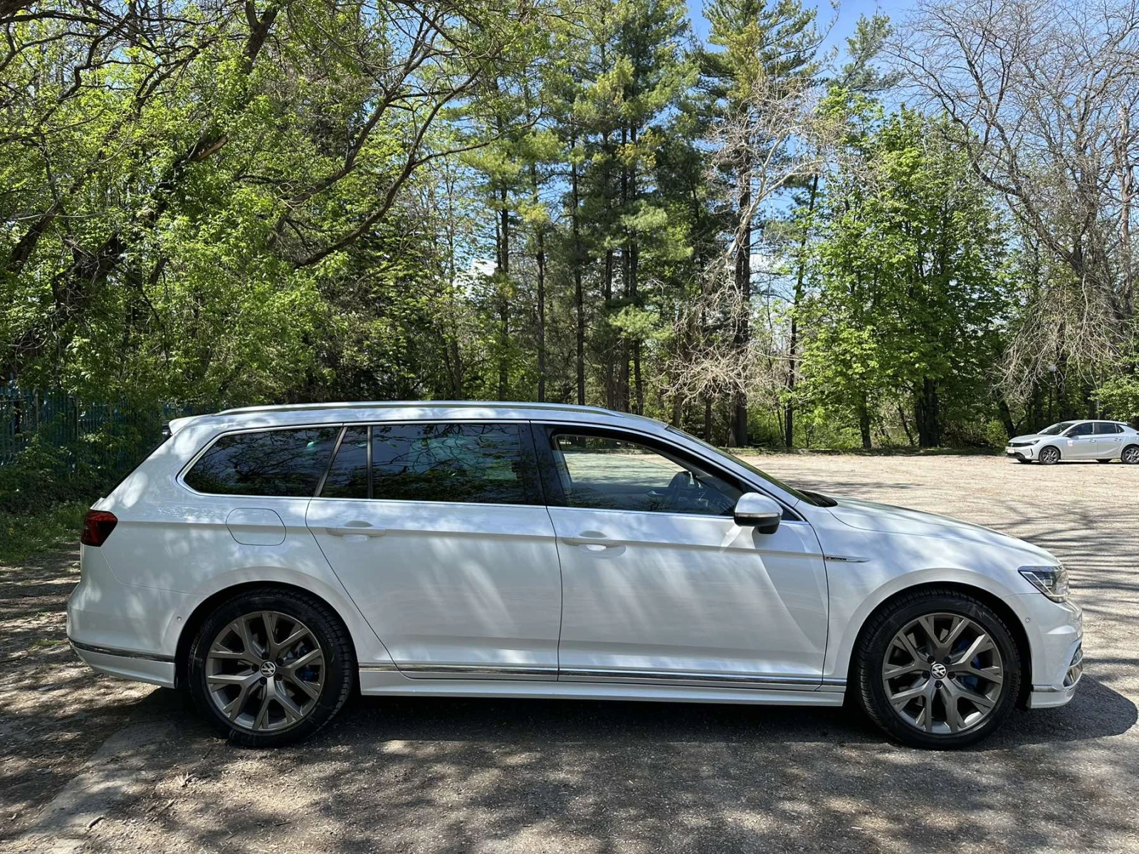 VW Passat 2.0, снимка 6 - Автомобили и джипове - 54032132