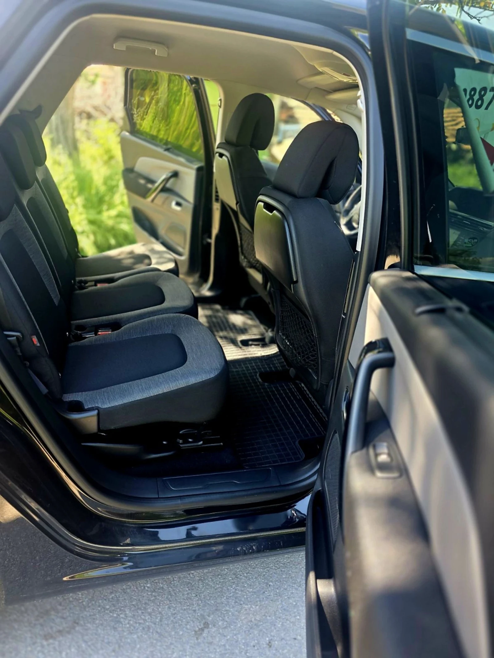 Citroen C4 Picasso, снимка 11 - Автомобили и джипове - 54571584