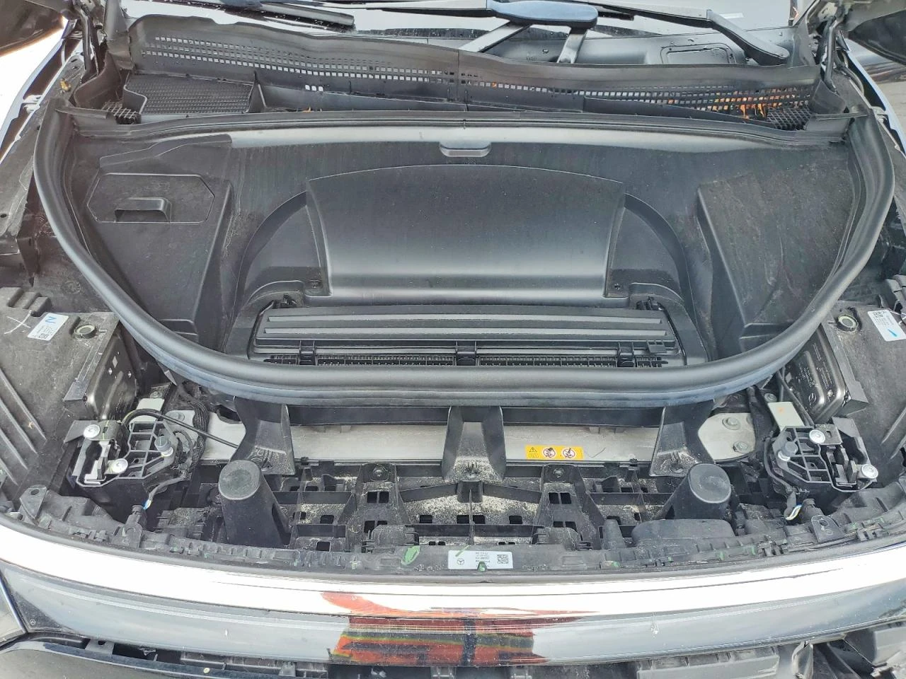 Mercedes-Benz EQS Suv 450+ , снимка 12 - Автомобили и джипове - 54654537