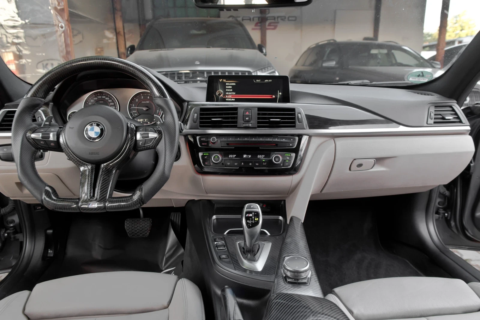 BMW 340 I/B58/STAGE-2/MHD/HUD/H&K, снимка 10 - Автомобили и джипове - 54701857