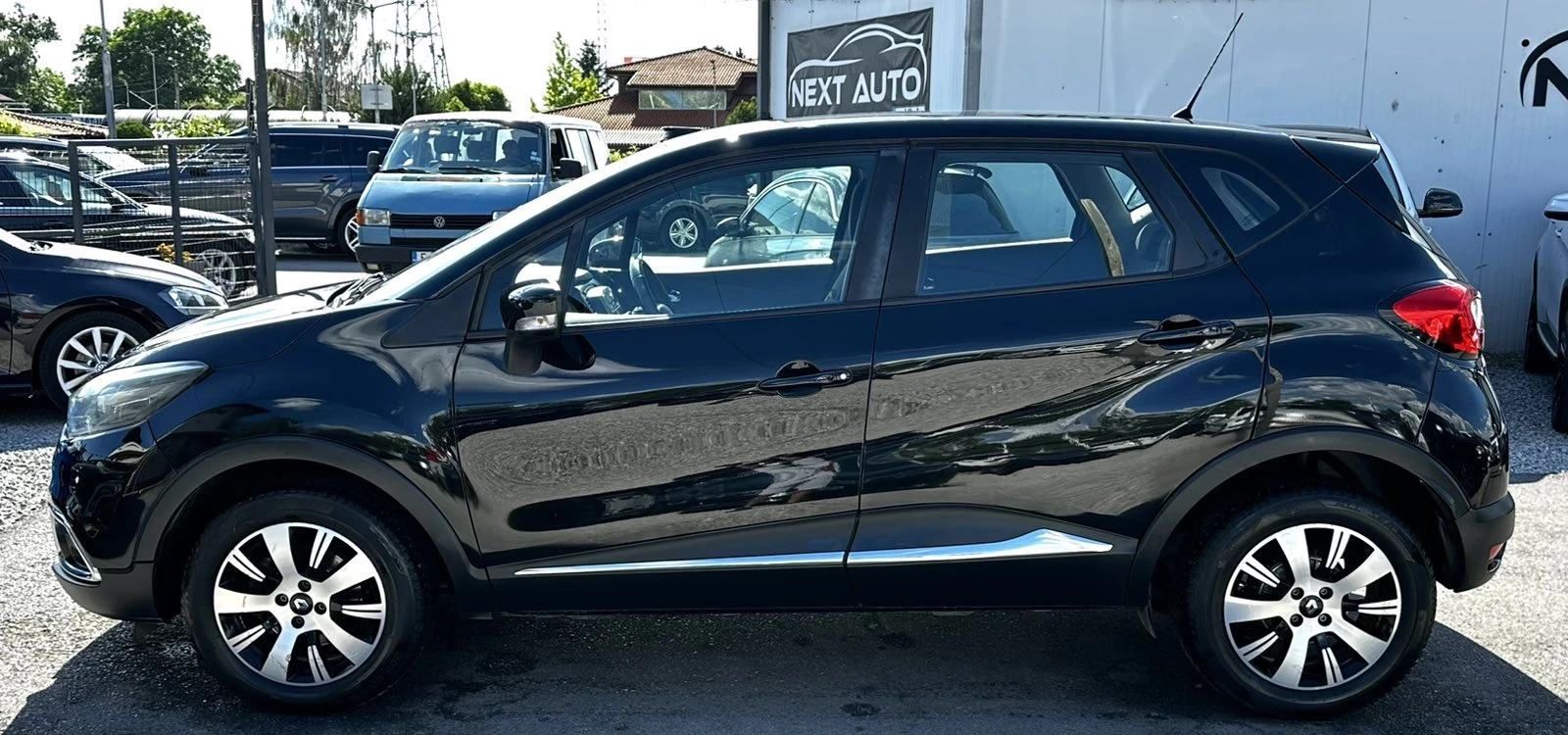 Renault Captur 1.5D 90HP AUTOMAT EURO6B, снимка 8 - Автомобили и джипове - 54961193