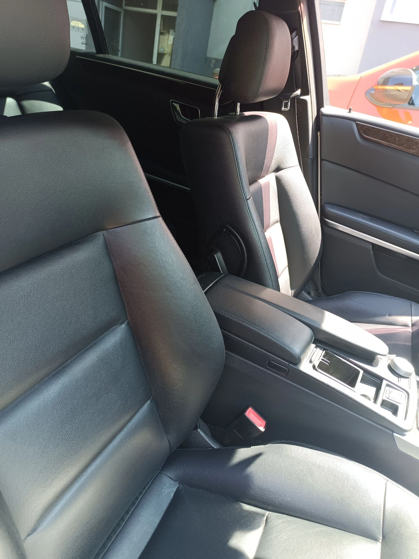 Mercedes-Benz E 200 NGT, снимка 8 - Автомобили и джипове - 55690495