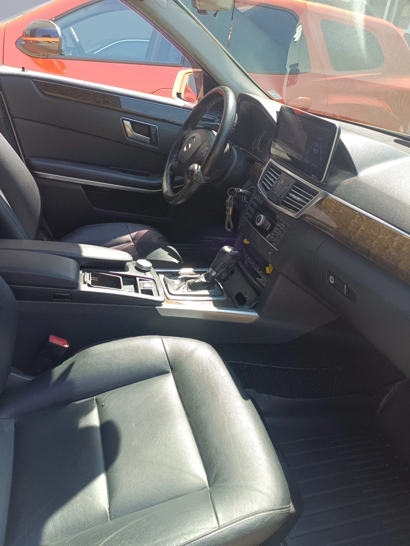 Mercedes-Benz E 200 NGT, снимка 7 - Автомобили и джипове - 55690495