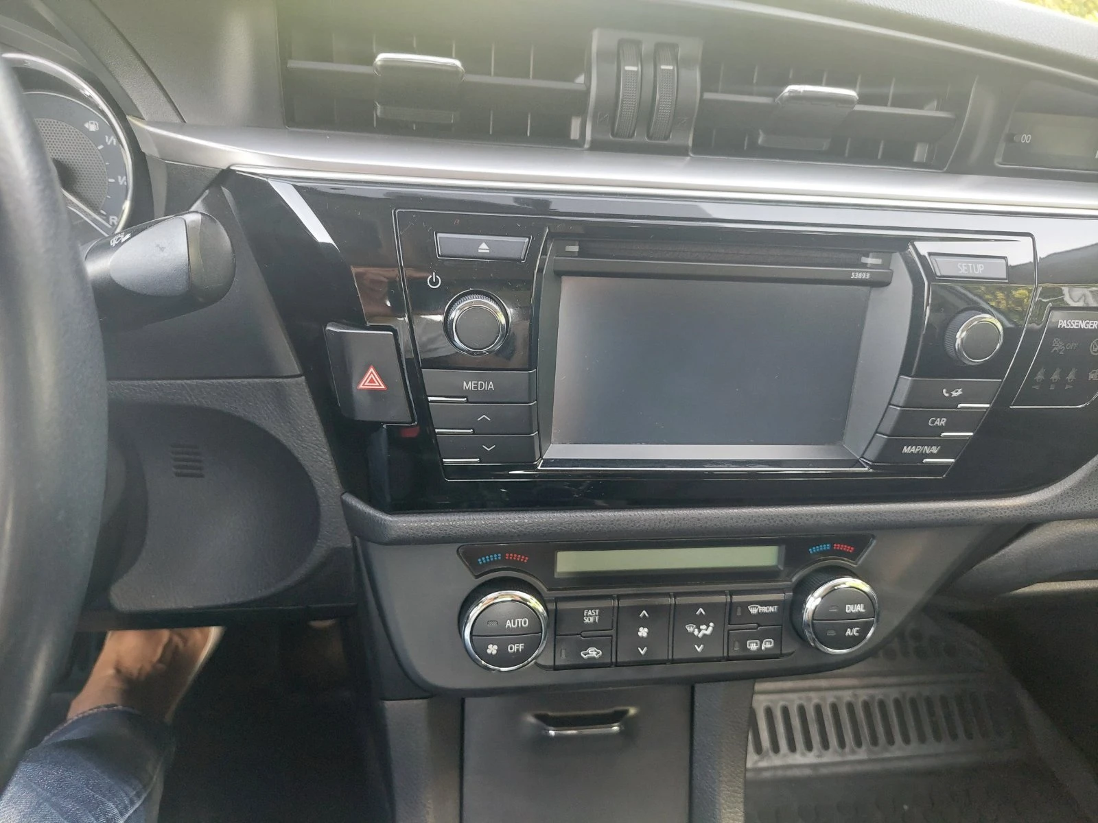 Toyota Corolla, снимка 6 - Автомобили и джипове - 55944298