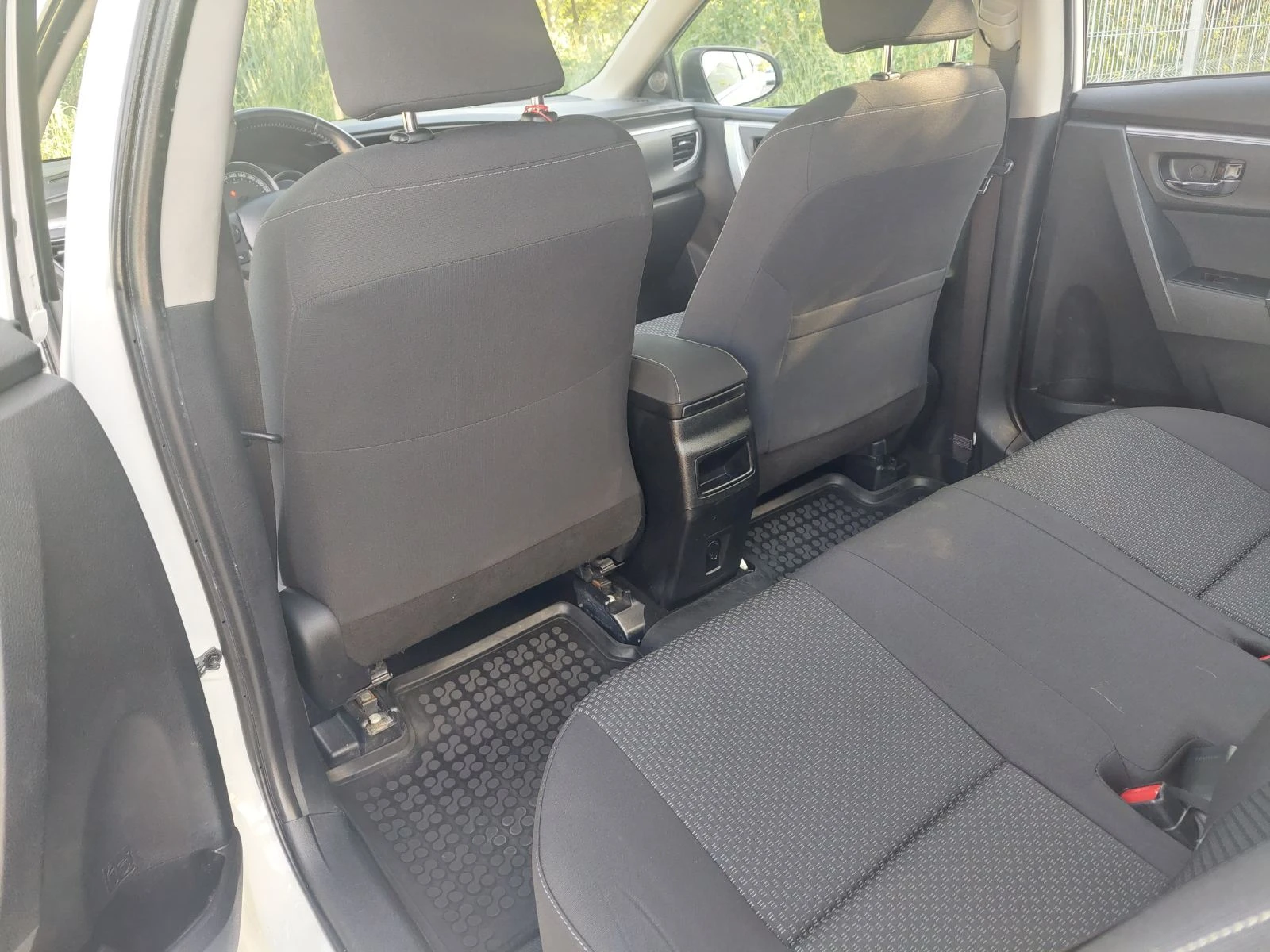 Toyota Corolla, снимка 8 - Автомобили и джипове - 55944298