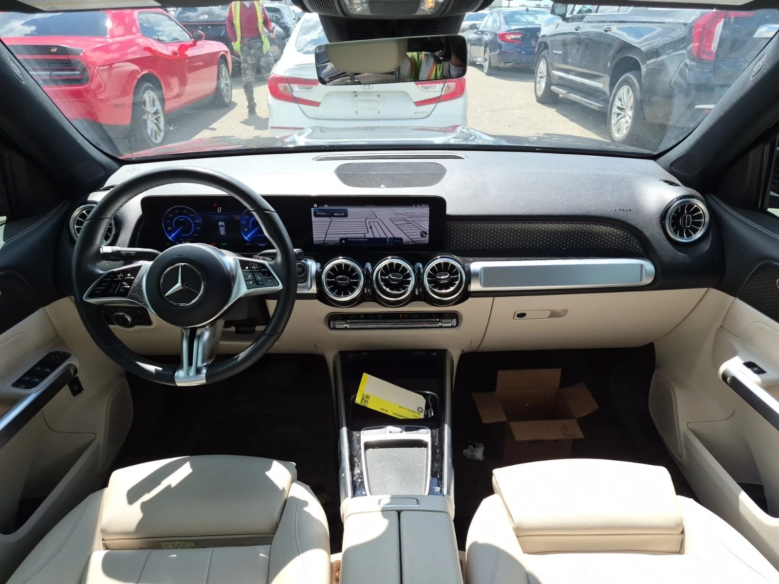Mercedes-Benz EQB  250+ / АВТОКРЕДИТ / ЦЕНА ДО БЪЛГАРИЯ, снимка 10 - Автомобили и джипове - 56023281