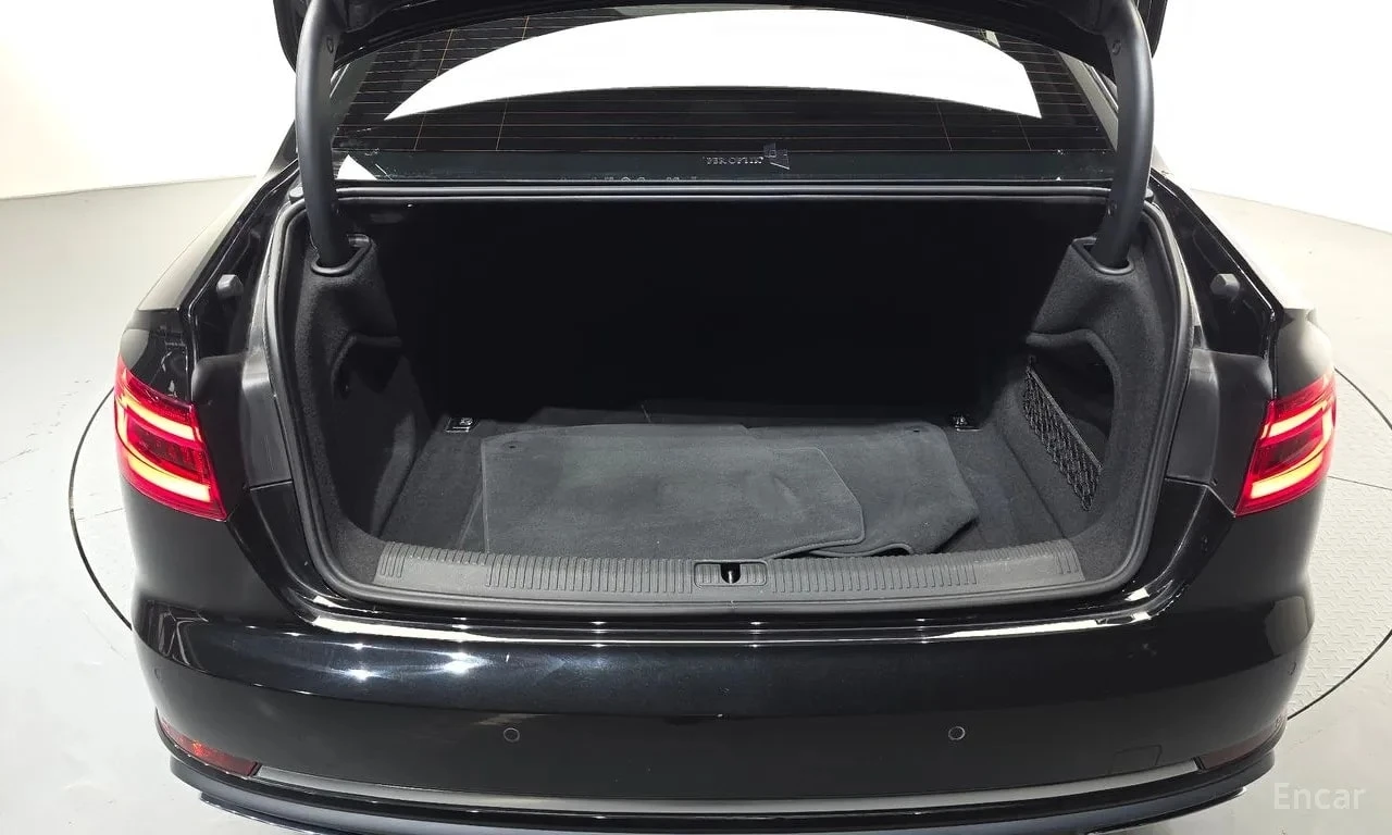 Audi A4 * 40 TFSI Premium * , снимка 17 - Автомобили и джипове - 56734775