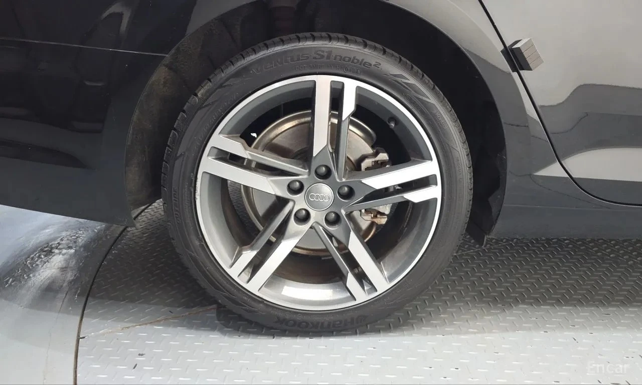 Audi A4 * 40 TFSI Premium * , снимка 5 - Автомобили и джипове - 56734775