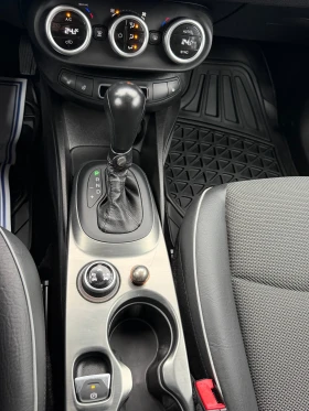 Fiat 500X 4x4 / Автомат / Бензин /, снимка 15