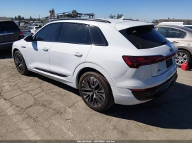 Audi Q8 E-Tron Premium Plus Quattro, снимка 3