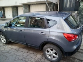 Nissan Qashqai 2.0 dci , 4x4 - 3150 € / 6160.86 лв. - 44390513 8