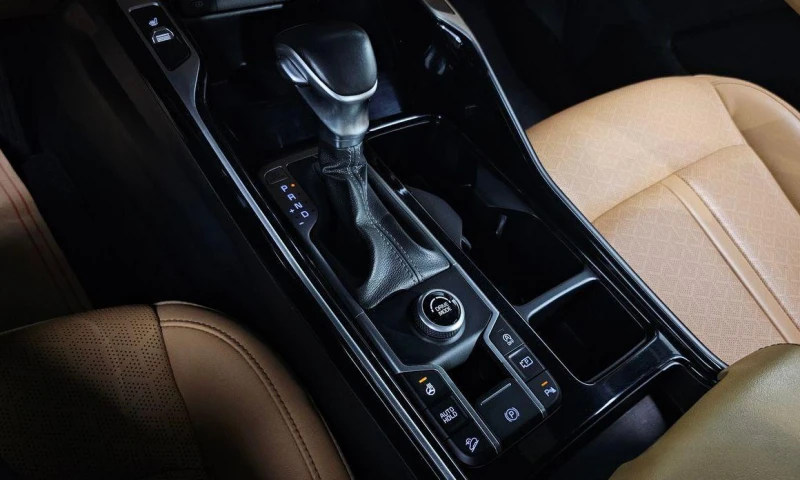 Kia Sorento, снимка 9 - Автомобили и джипове - 51957496