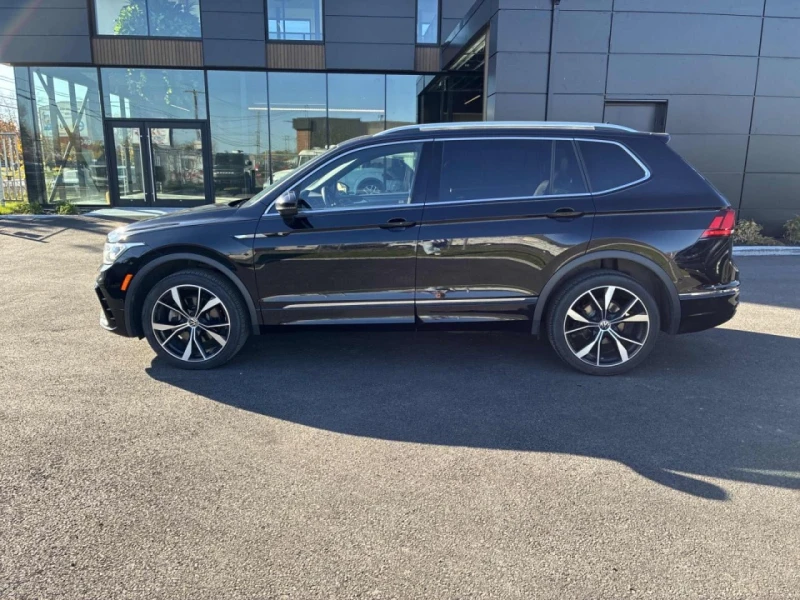 VW Tiguan Highline R-line* Fender* Пано* Обдух* Подгрев* Кам, снимка 2 - Автомобили и джипове - 52321512