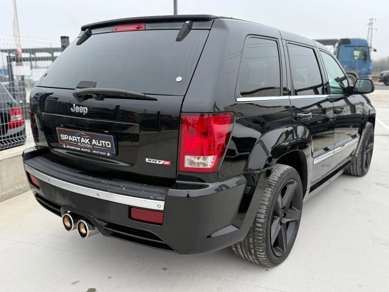 Jeep Grand cherokee 6.1* Hemi* SRT* 172.000KM* GERMANY* , снимка 4 - Автомобили и джипове - 53182832