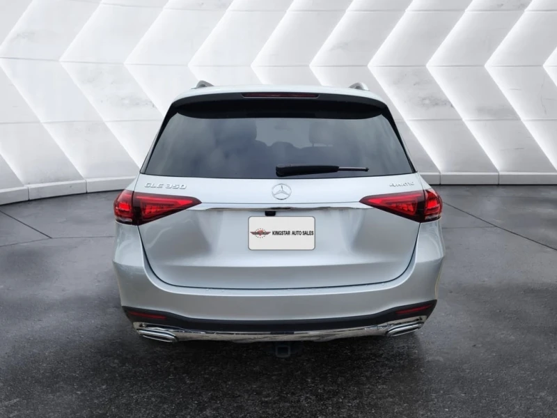 Mercedes-Benz GLE * 350 * CARFAX * БЕЗ ПЪРВОНАЧАЛНА ВНОСКА, снимка 4 - Автомобили и джипове - 53182556