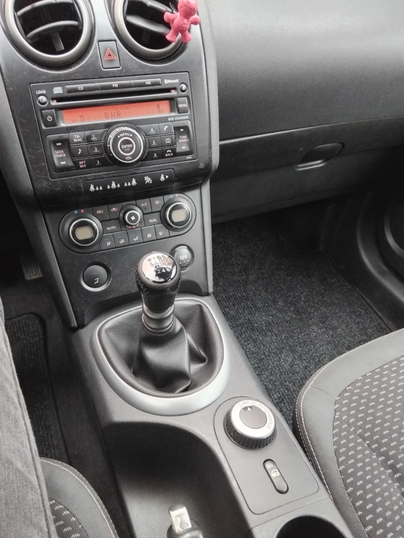 Nissan Qashqai 2.0 dci , 4x4, снимка 4 - Автомобили и джипове - 53228715
