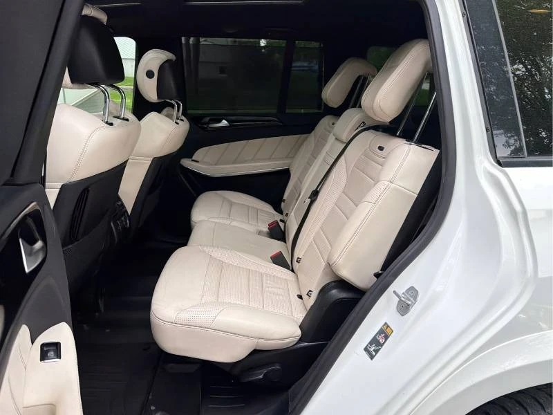 Mercedes-Benz GLS 63 AMG * ДИСТРОНИК * 7 МЕСТЕН * ОБДУХВАНЕ * 360 * PANO, снимка 13 - Автомобили и джипове - 54906604