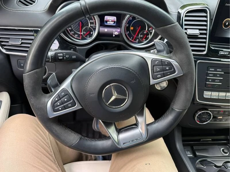 Mercedes-Benz GLS 63 AMG * ДИСТРОНИК * 7 МЕСТЕН * ОБДУХВАНЕ * 360 * PANO, снимка 7 - Автомобили и джипове - 54906604