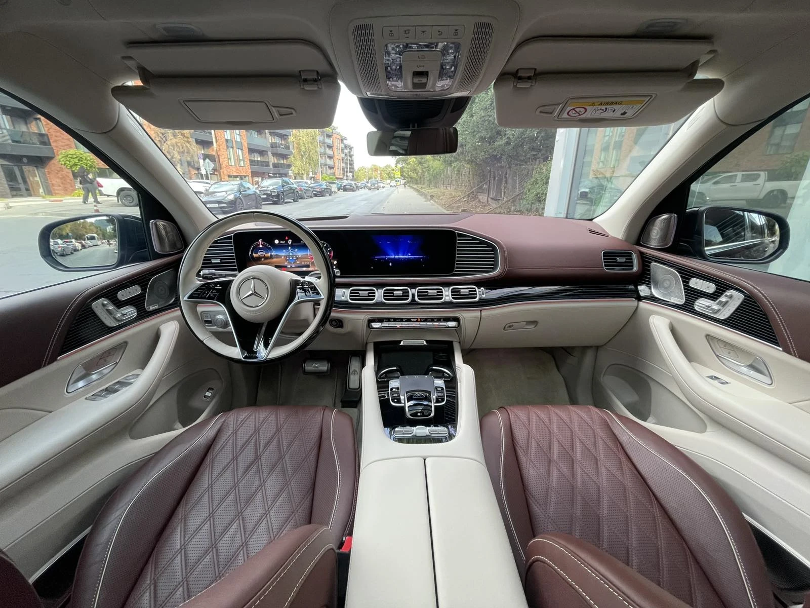 Mercedes-Benz GLS 600 Maybach 4M = MGT c.= E-ActiveBody/Extended Leather | Mobile.bg   10