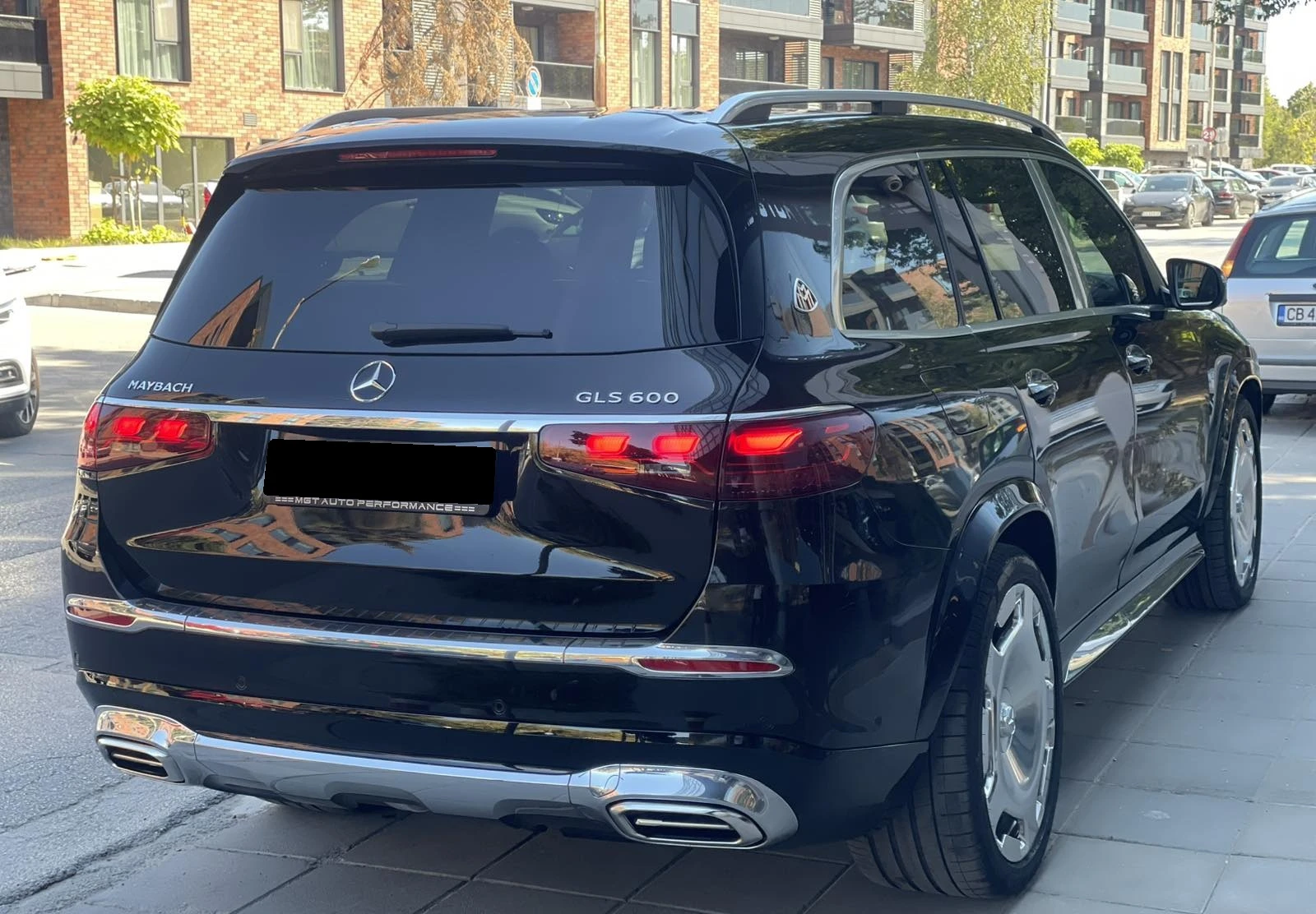 Mercedes-Benz GLS 600 Maybach 4M = MGT c.= E-ActiveBody/Extended Leather | Mobile.bg   3
