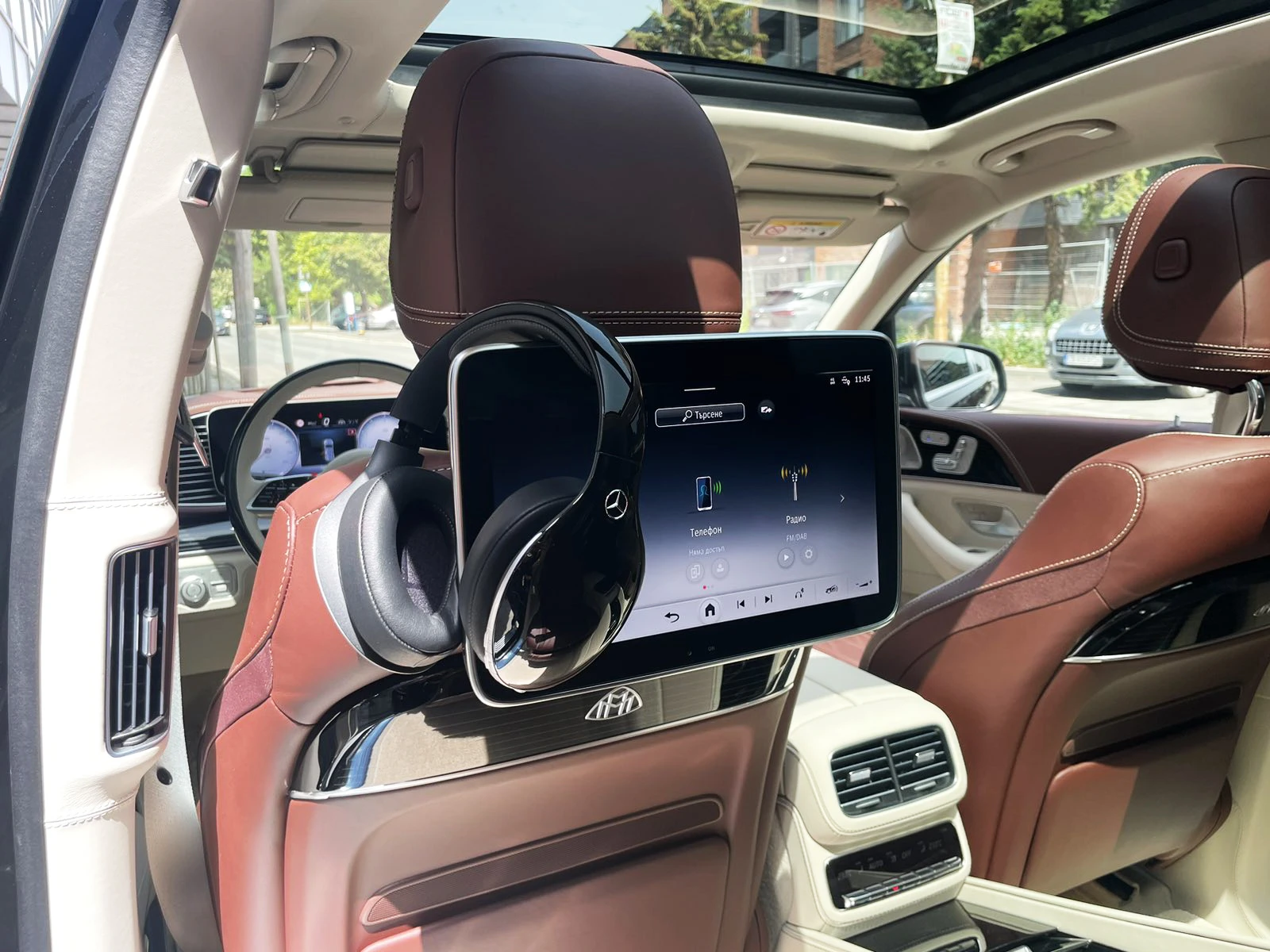 Mercedes-Benz GLS 600 Maybach 4M = MGT c.= E-ActiveBody/Extended Leather - изображение 10