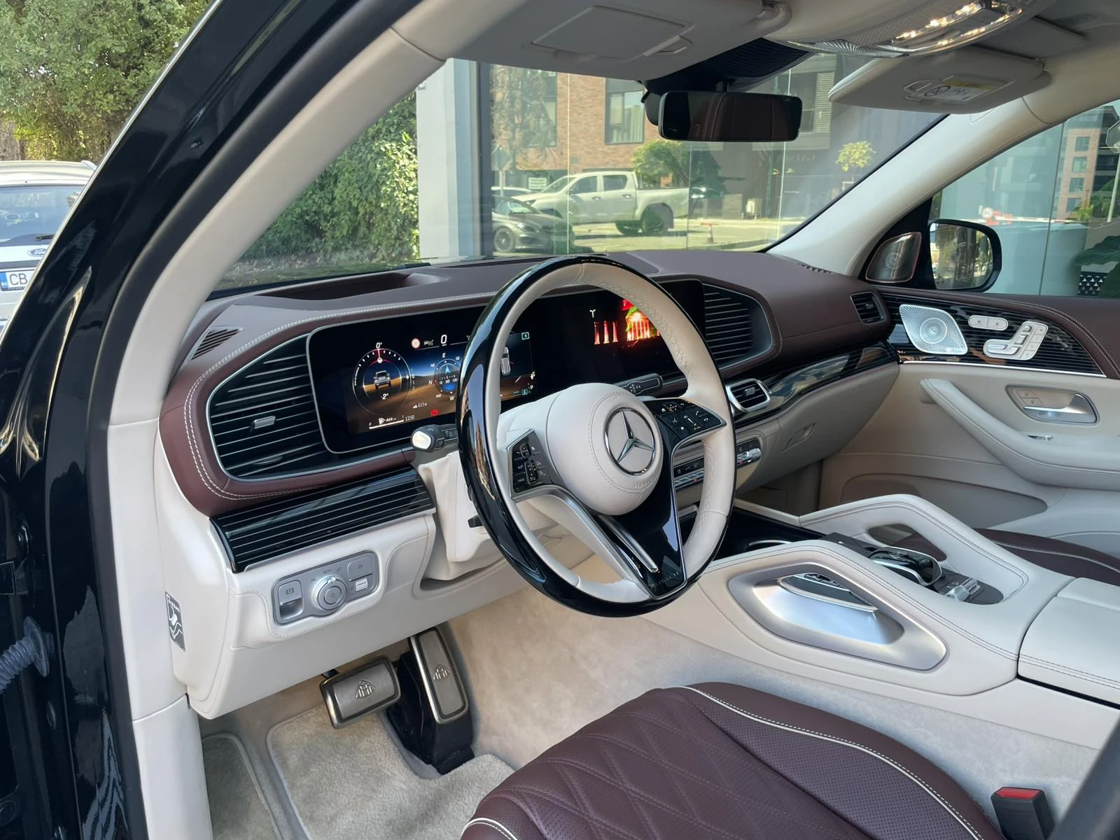 Mercedes-Benz GLS 600 Maybach 4M = MGT c.= E-ActiveBody/Extended Leather | Mobile.bg   8