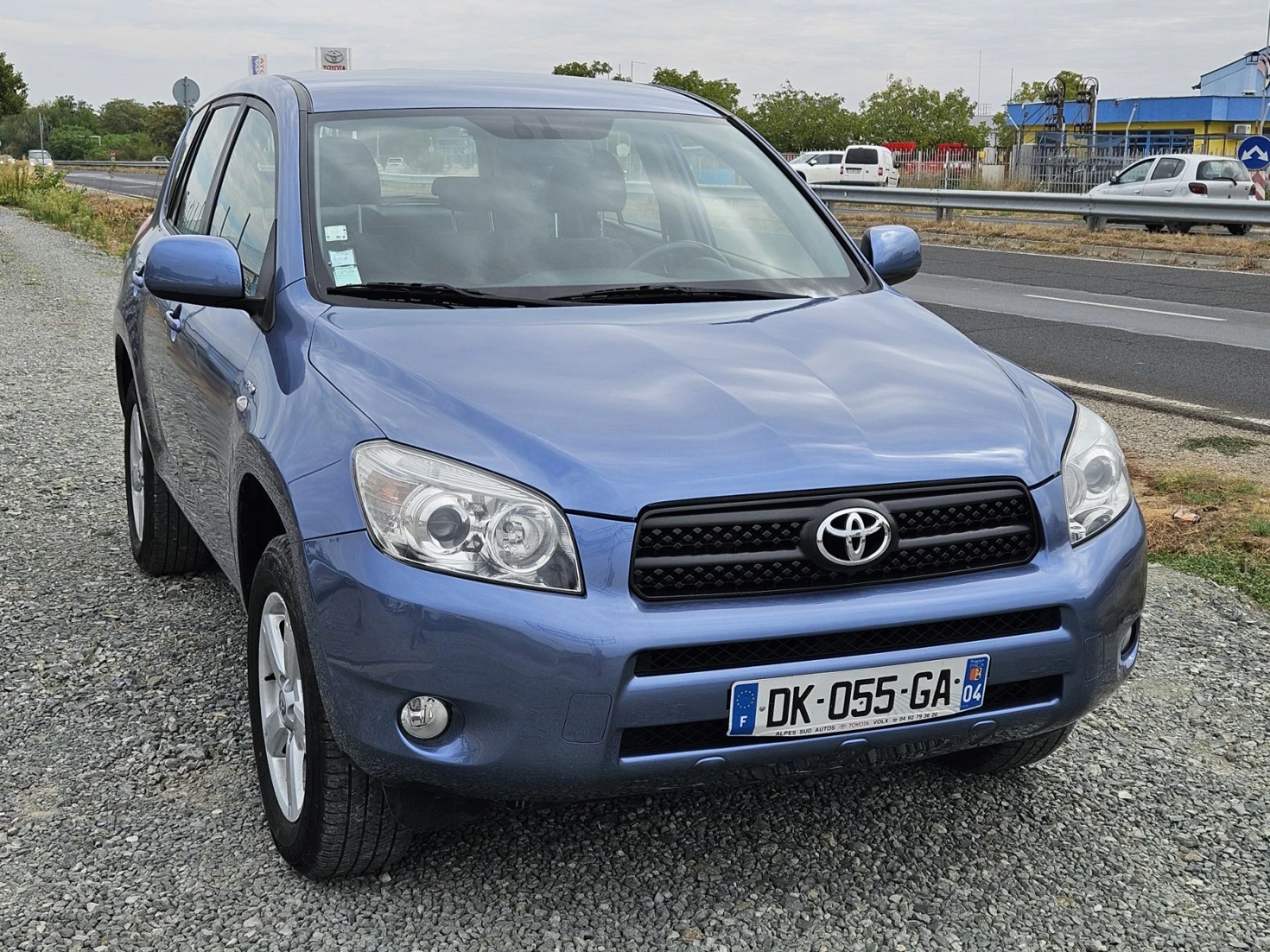 Toyota Rav4 2.2D4D 136к.с - изображение 3