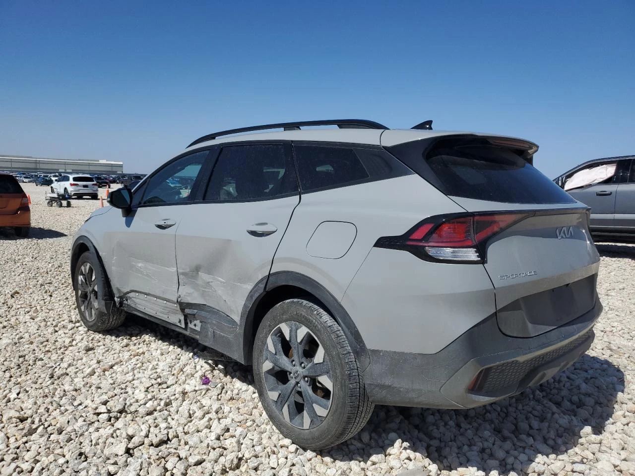 Kia Sportage X LINE ДИРЕКТНА ПРОДАЖБА КРАЙНА ЦЕНА ДО БЪЛГАРИЯ - изображение 4