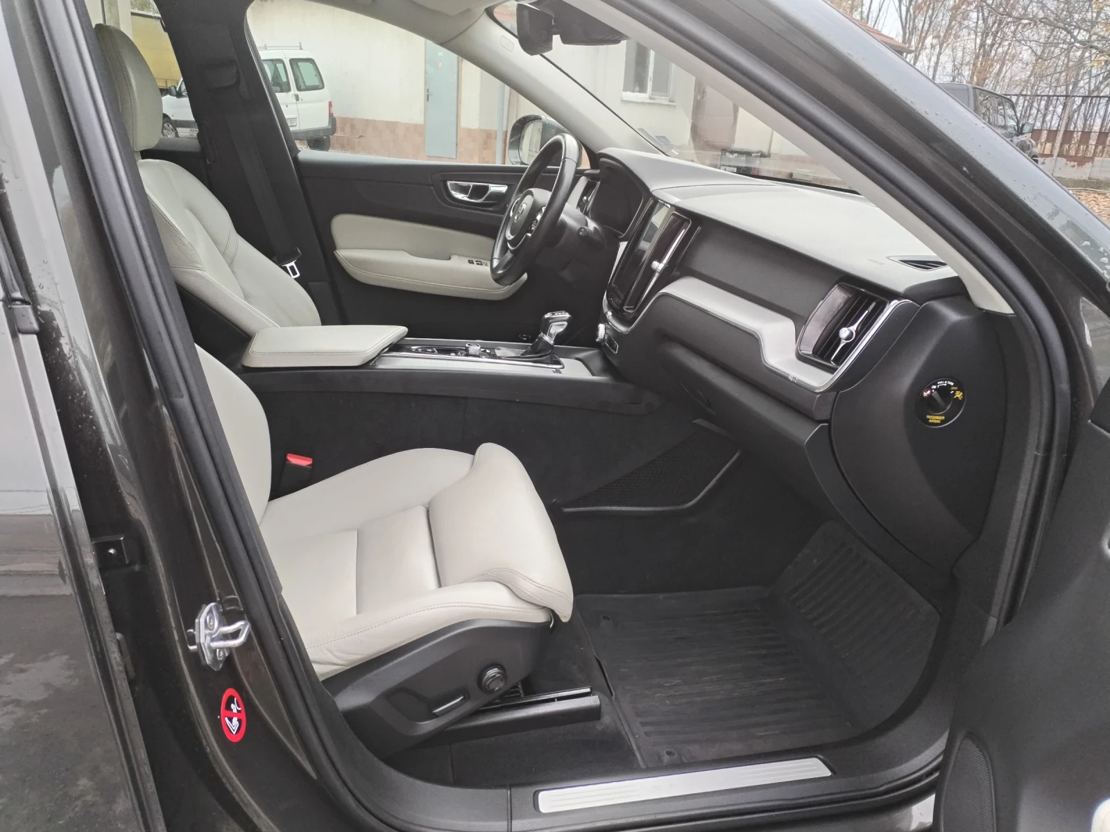 Volvo XC60 INSCRIPTIONS | Mobile.bg � ����������� 11