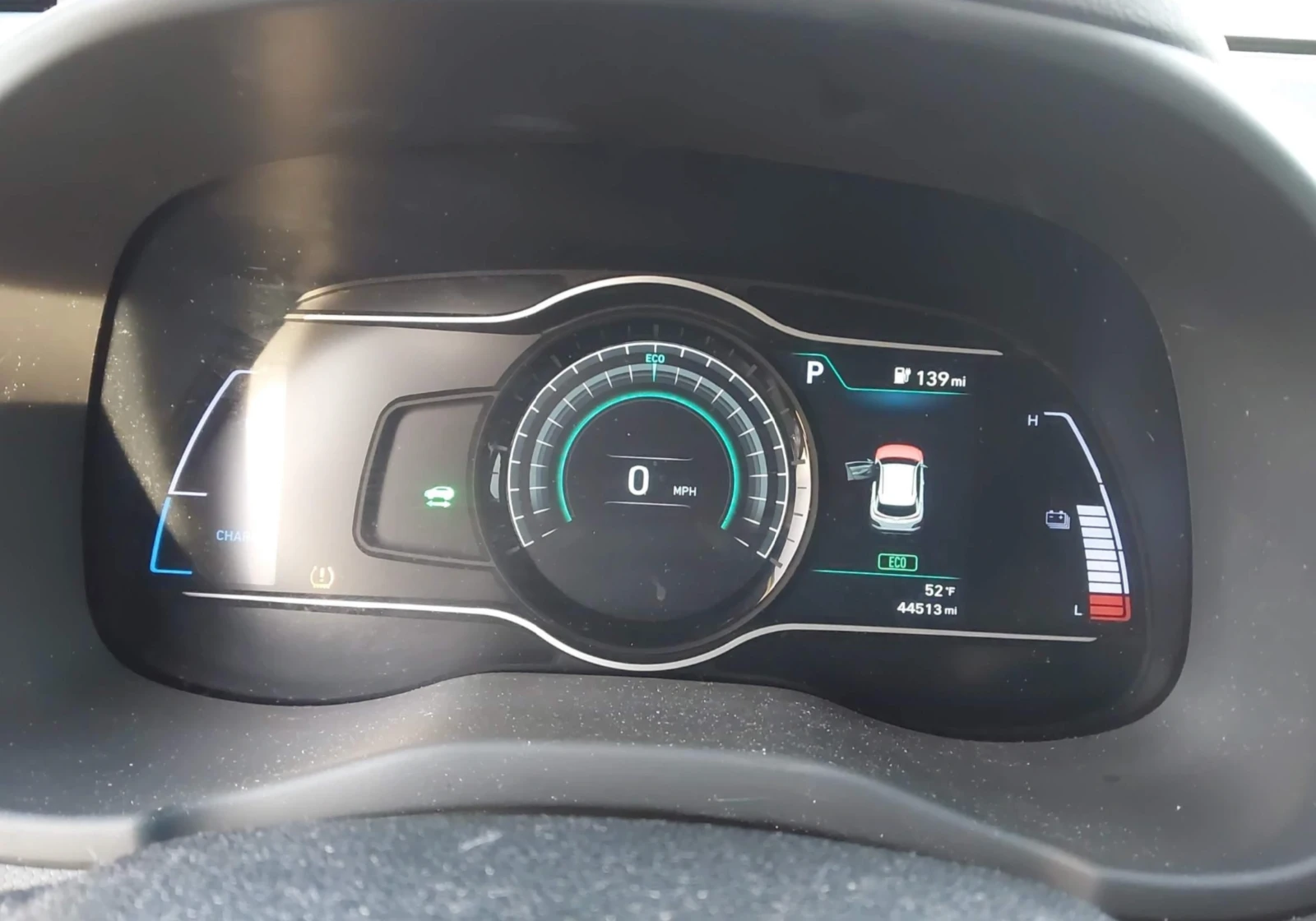 Hyundai Kona 64Kwh Limited  АВТОКРЕДИТ - изображение 10