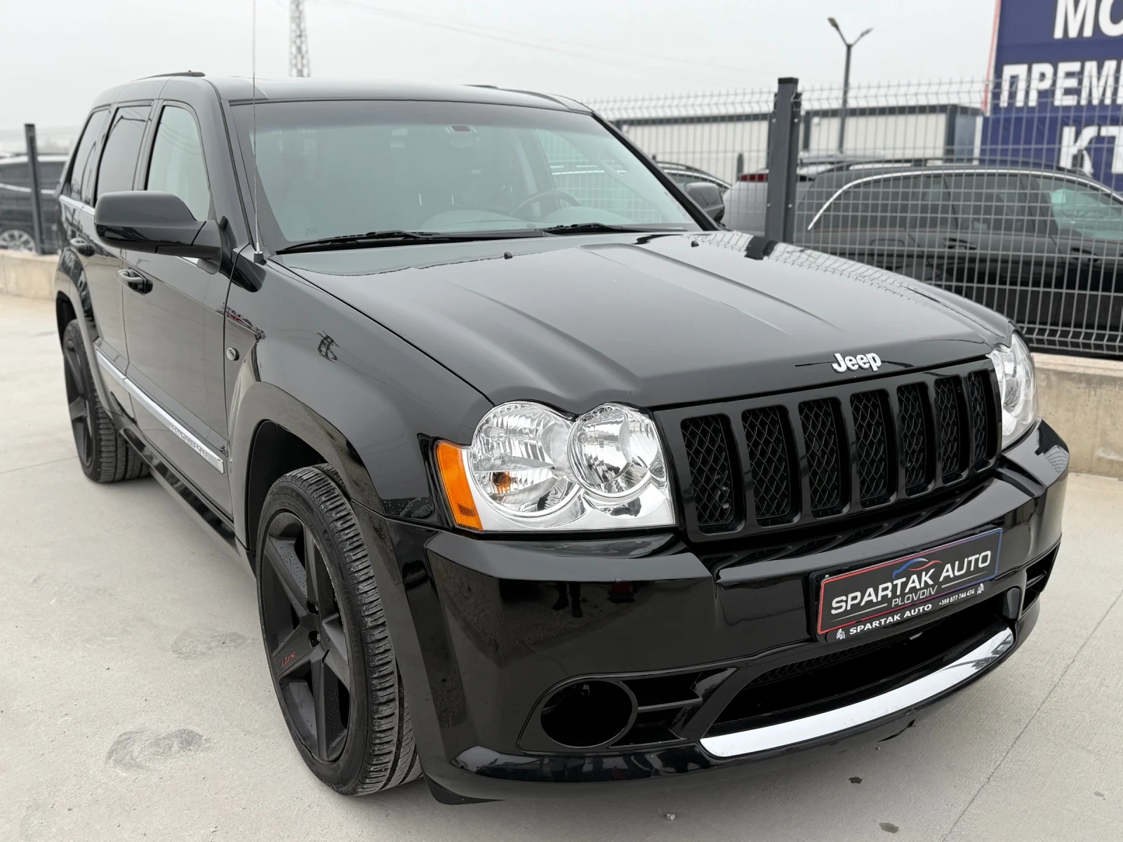 Jeep Grand cherokee 6.1* Hemi* SRT* 172.000KM* GERMANY*  - изображение 3