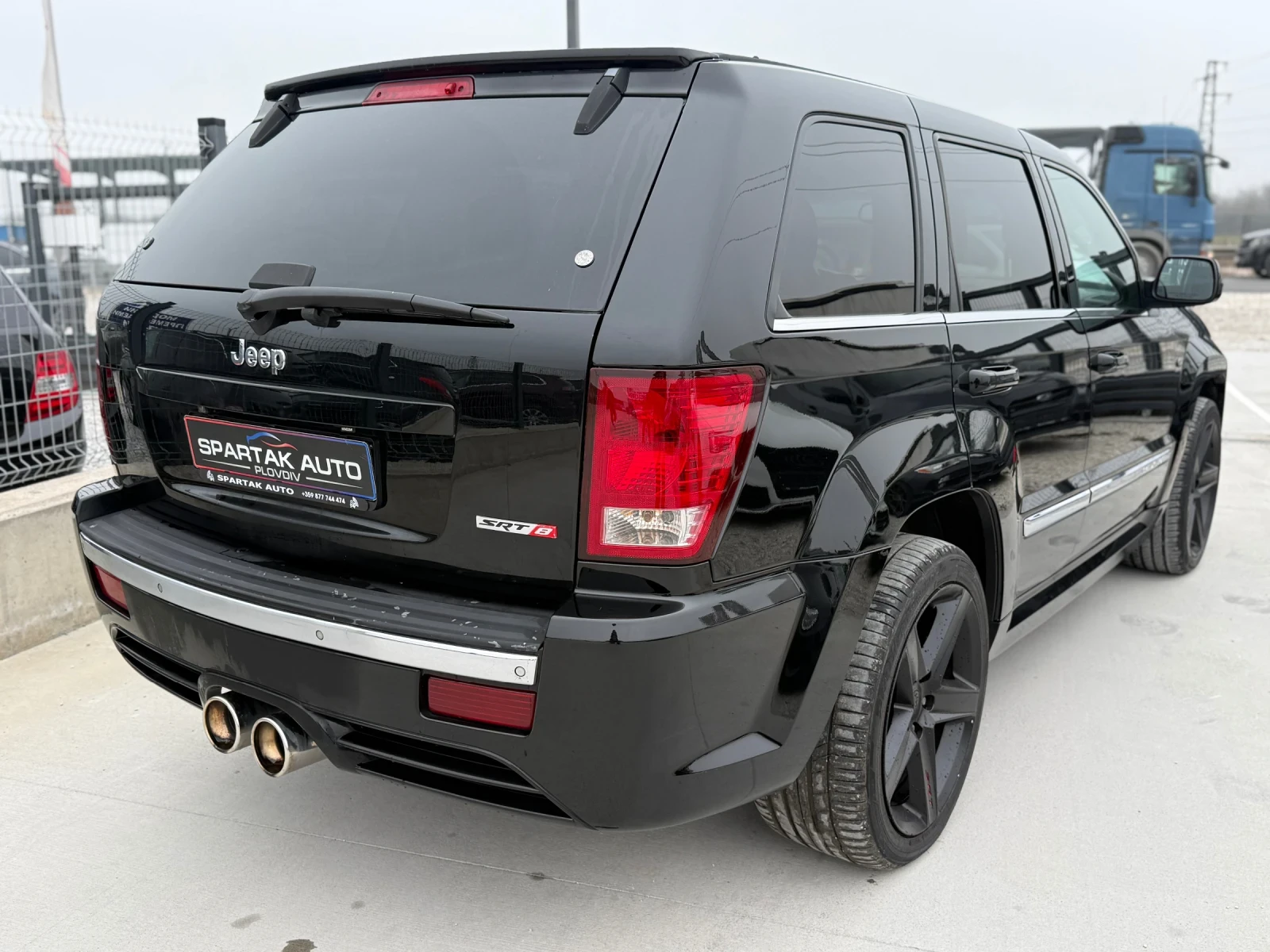 Jeep Grand cherokee 6.1* Hemi* SRT* 172.000KM* GERMANY*  - изображение 4