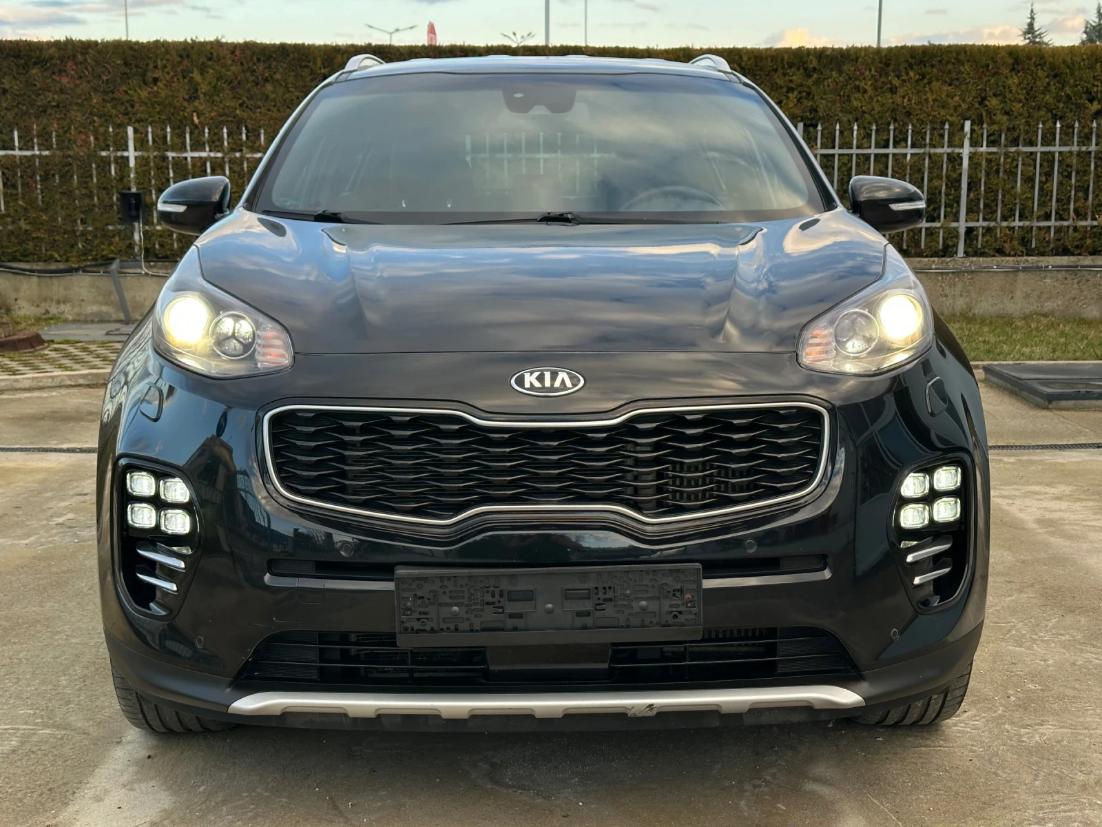 Kia Sportage 2.0 CRDi GT Line AWD* Automatic* Реален пробег - изображение 2