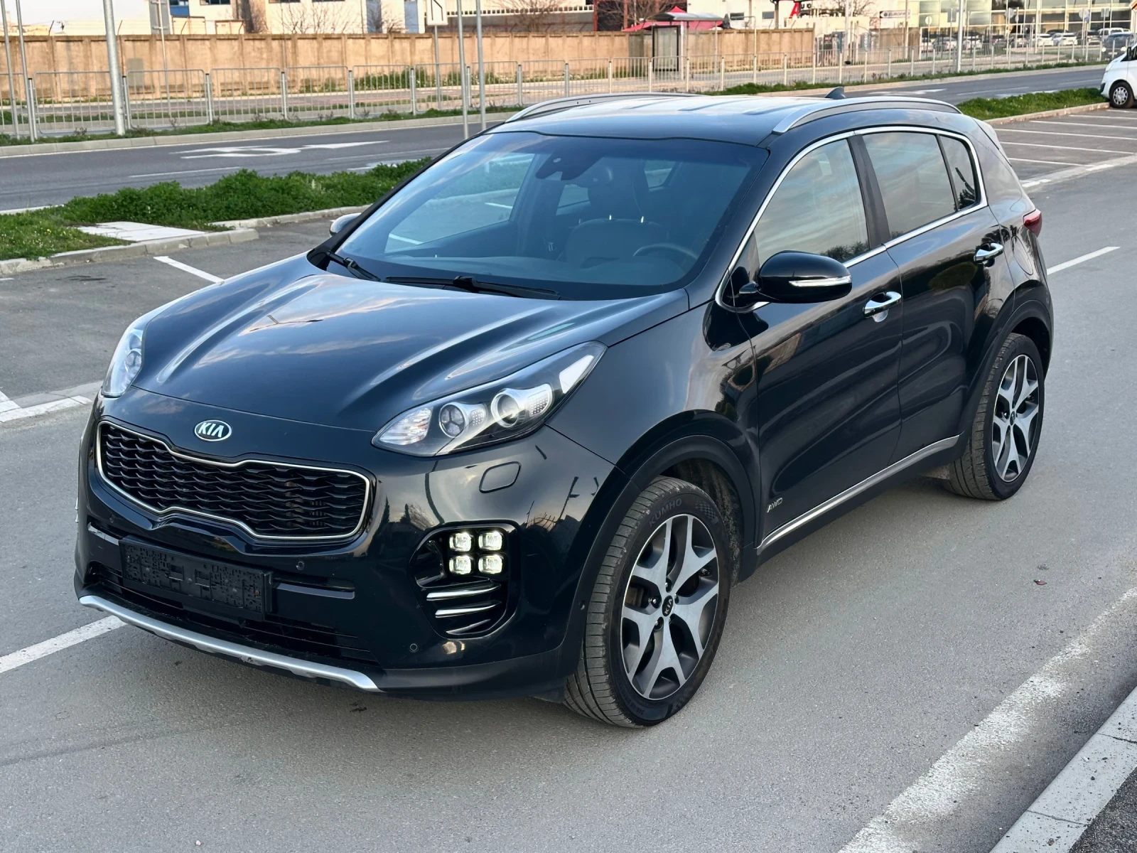 Kia Sportage 2.0 CRDi GT Line AWD* Automatic* Реален пробег