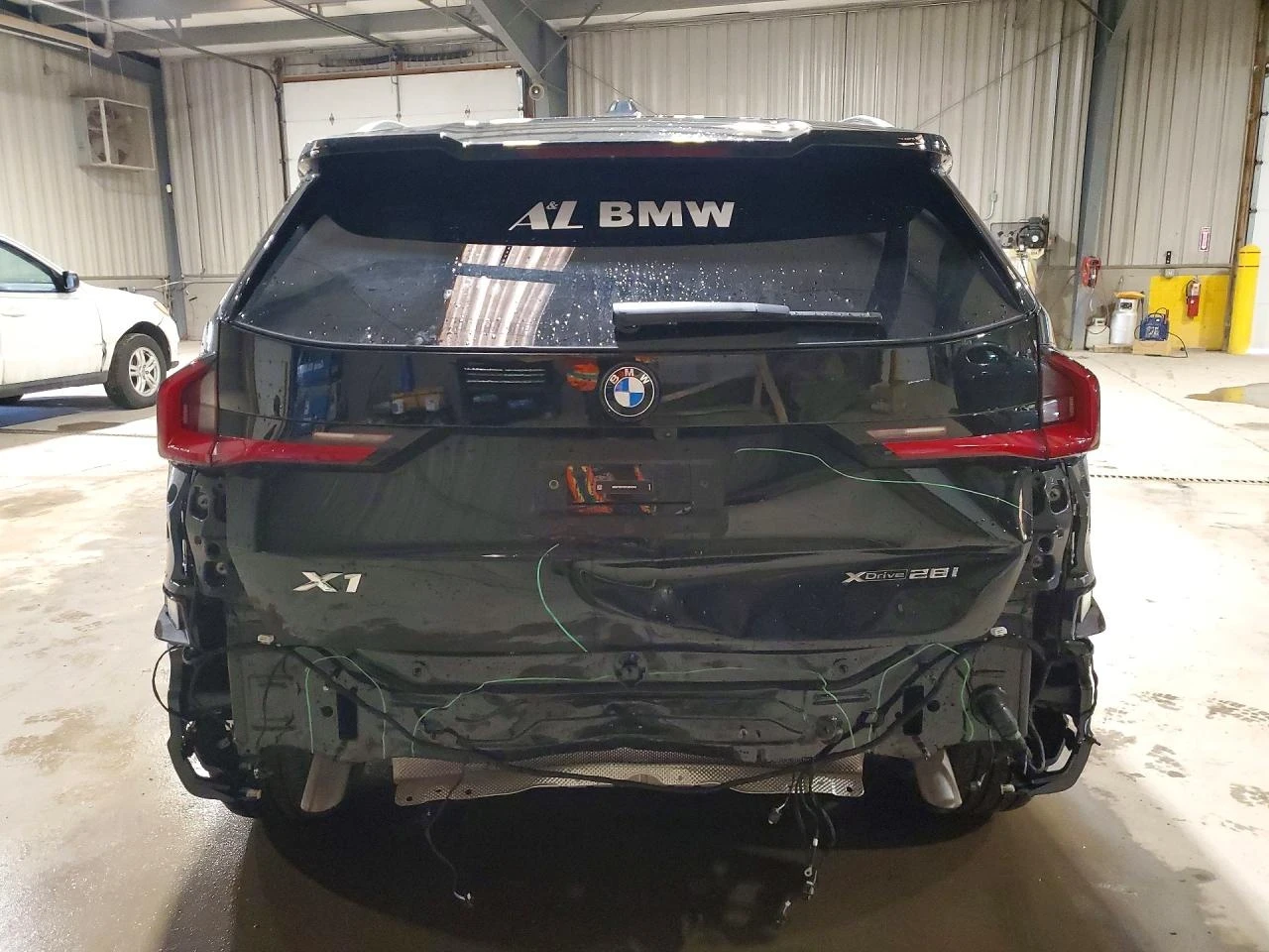 BMW X1 XDRIVE28I | ЦЕНА ДО БЪЛГАРИЯ | , снимка 5 - Автомобили и джипове - 53804473