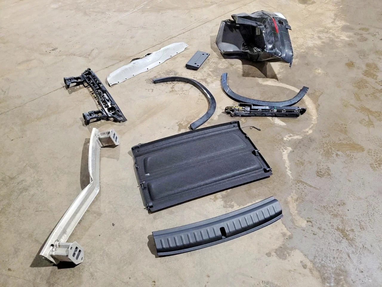 BMW X1 XDRIVE28I | ЦЕНА ДО БЪЛГАРИЯ | , снимка 13 - Автомобили и джипове - 53804473